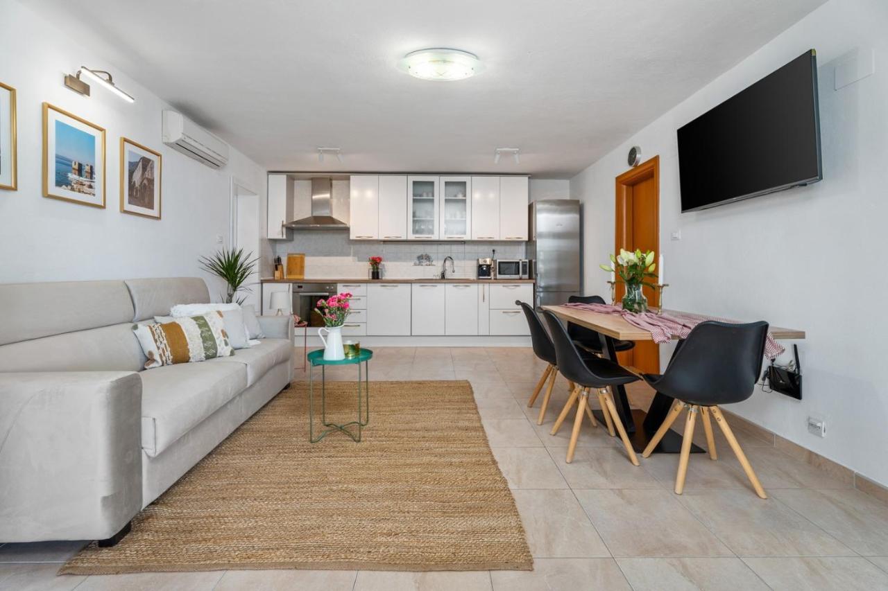 "Villa Del Mar" Beach Villa Mimice Εξωτερικό φωτογραφία